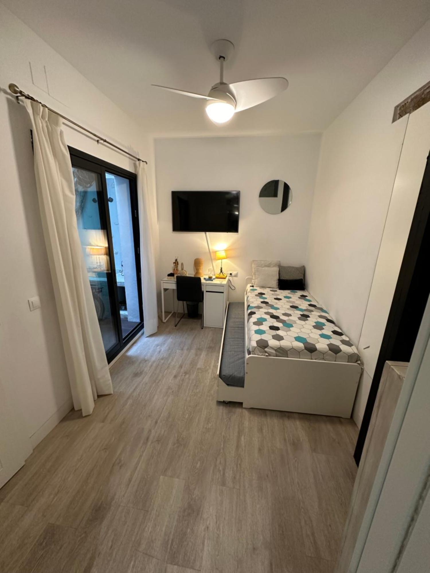 Casa Duque Compartida Familiar 2- Habitacion Bano Propio Sevilla Eksteriør billede