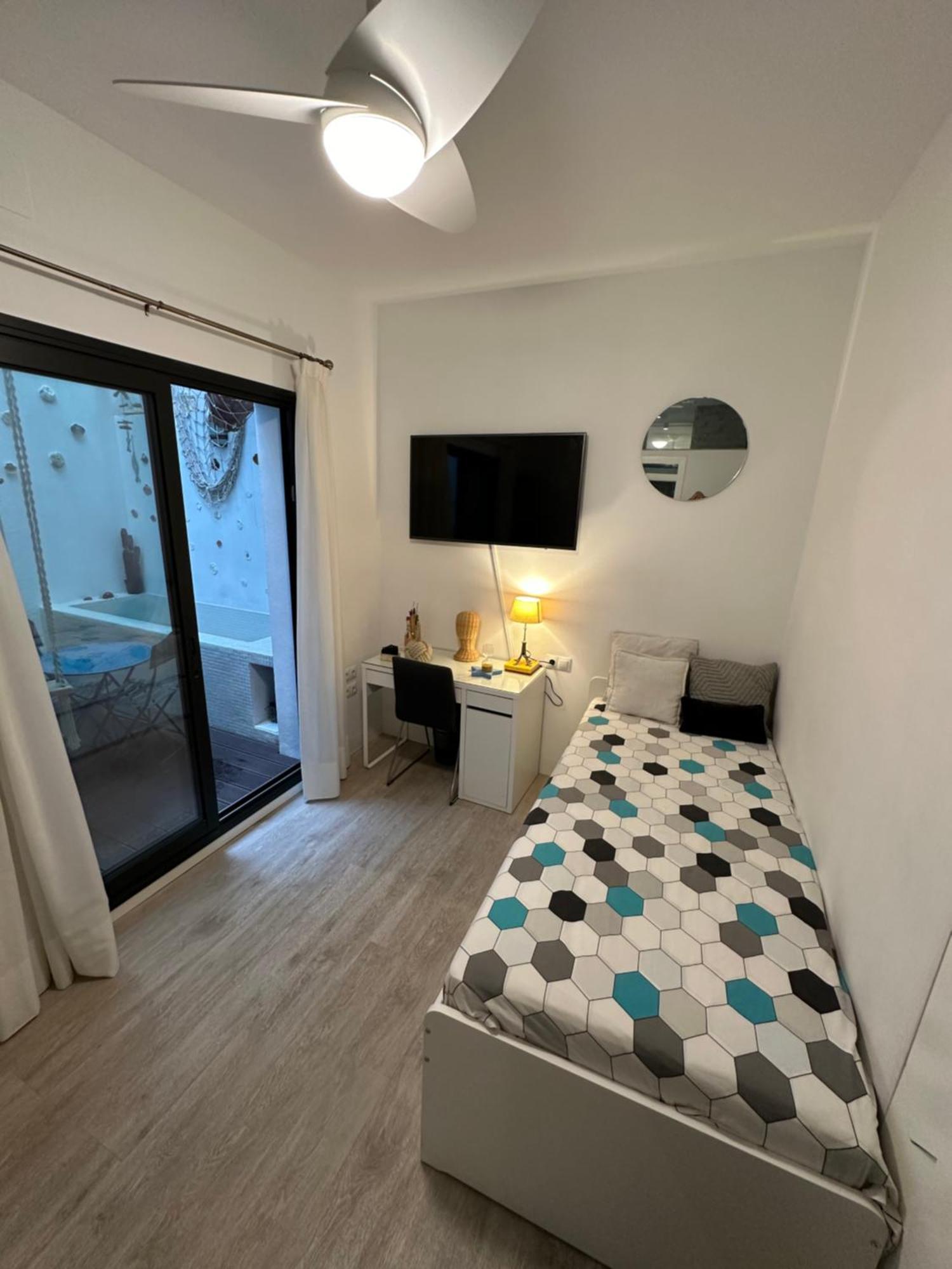 Casa Duque Compartida Familiar 2- Habitacion Bano Propio Sevilla Eksteriør billede