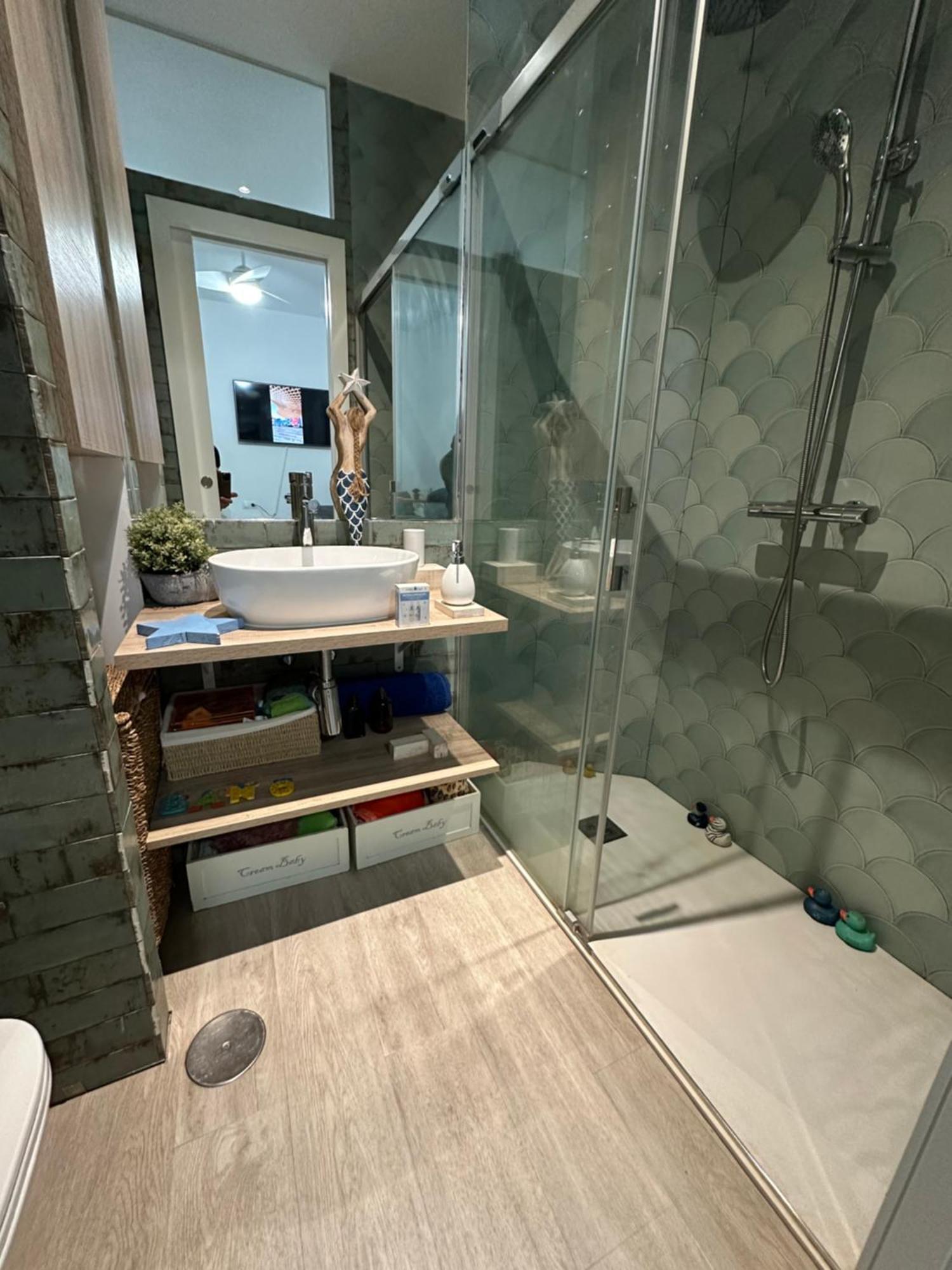 Casa Duque Compartida Familiar 2- Habitacion Bano Propio Sevilla Eksteriør billede